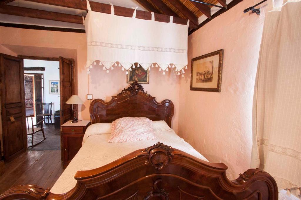 Comares Hotel-Museo Molino De Los Abuelos חדר תמונה