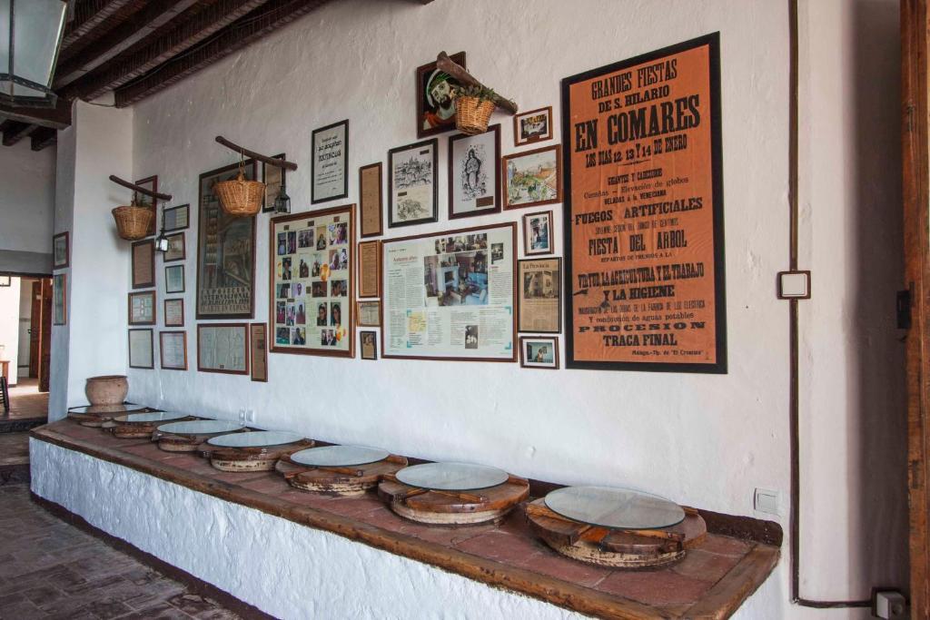 Comares Hotel-Museo Molino De Los Abuelos מראה חיצוני תמונה